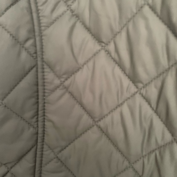 Green Quilted Jacket - Picture 6 of 7